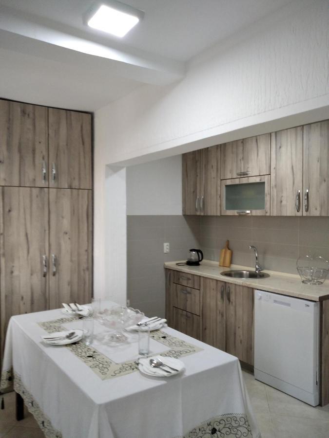 Aparttoni Dobra Voda Extérieur photo