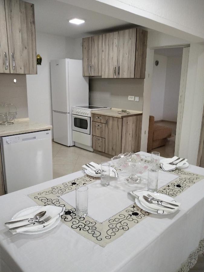 Aparttoni Dobra Voda Extérieur photo